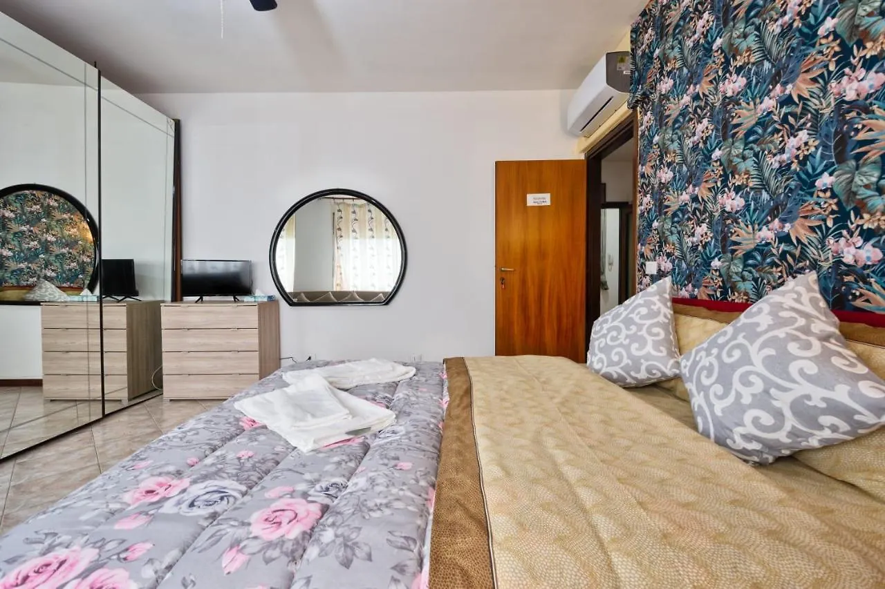 Venice Grand Canal Apartment Marghera 0*,  Italy