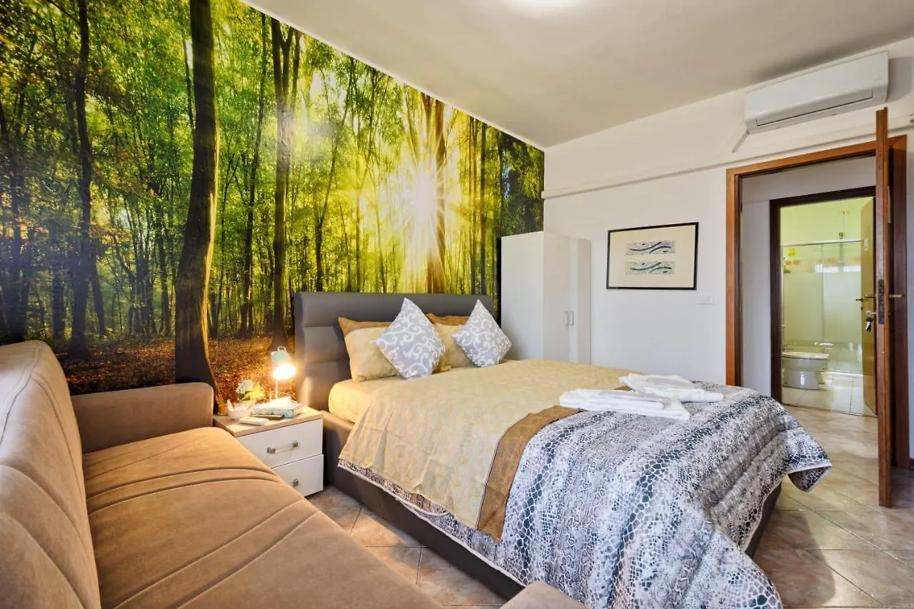 Venice Grand Canal Apartment Marghera Penzion